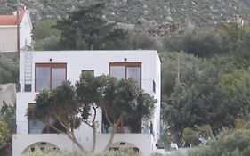 A Crystal Clear House In Pyrgos, Heraklion Crete